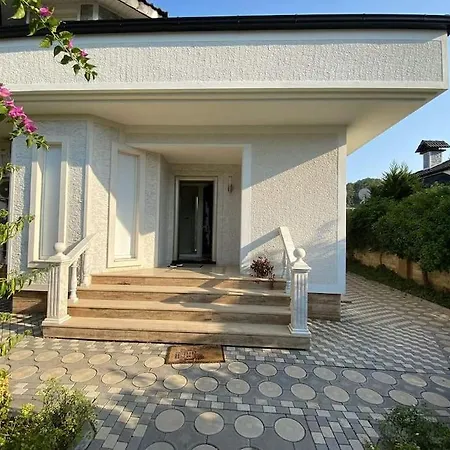 вилла Gelinrose в кемере 7+1 Kemer